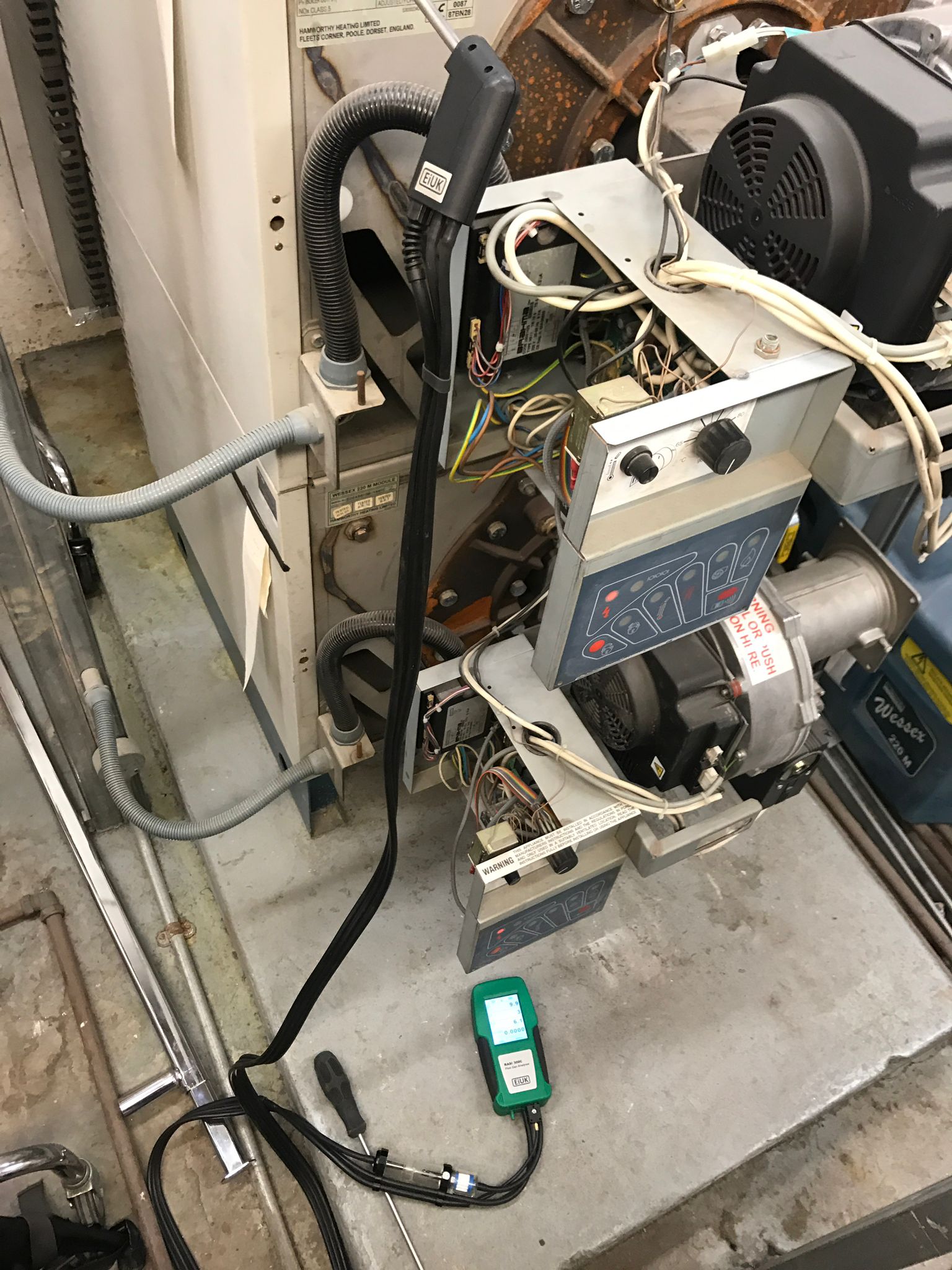 gas safe registered engineer near me Bromley-by-Bow, E3